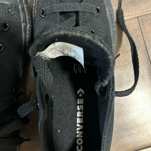 Chuck Taylor All Star Ox - size 1 - NEW in box - Picture 7 of 7